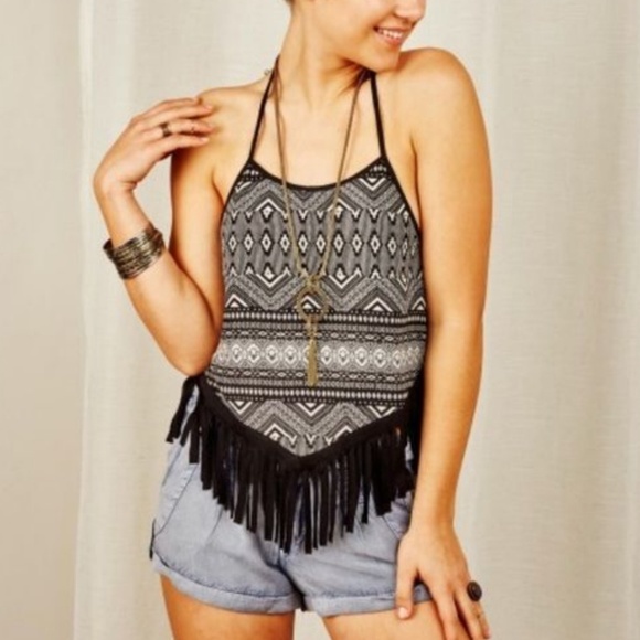 EARTHBOUND Tops - 💛4 for $20 - Earthbound Crop Top